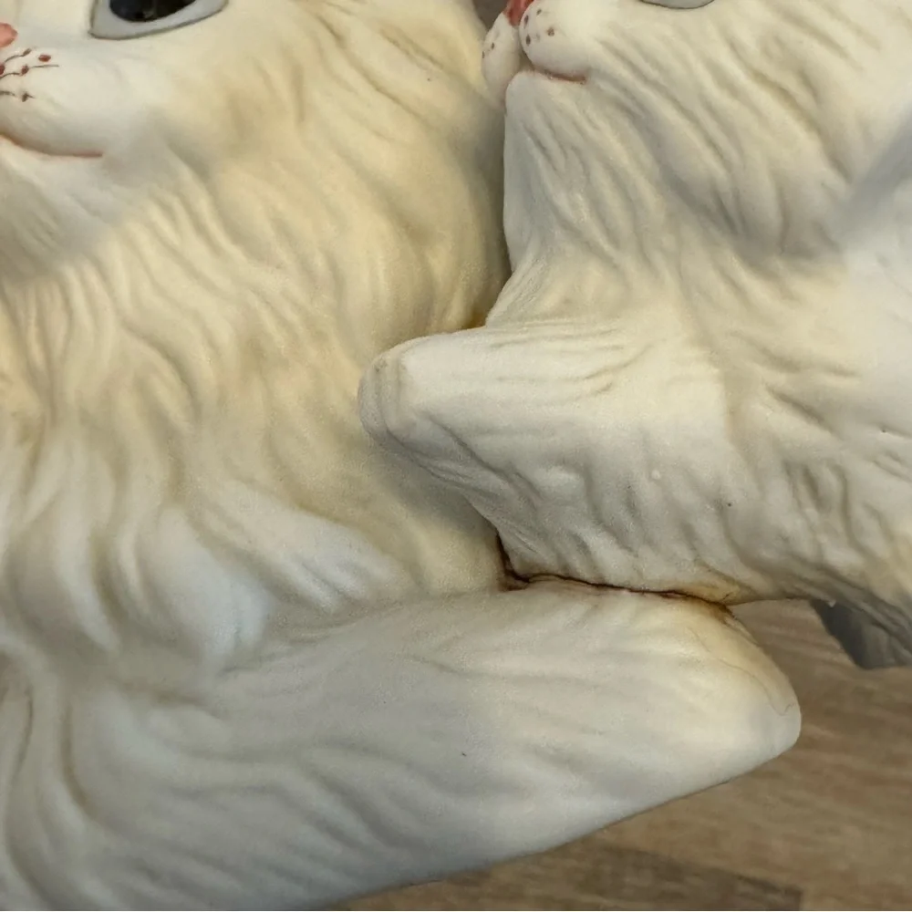 Vintage Homco White Persian Mother Cat w/2 Kittens #1412 Ceramic Figurine
